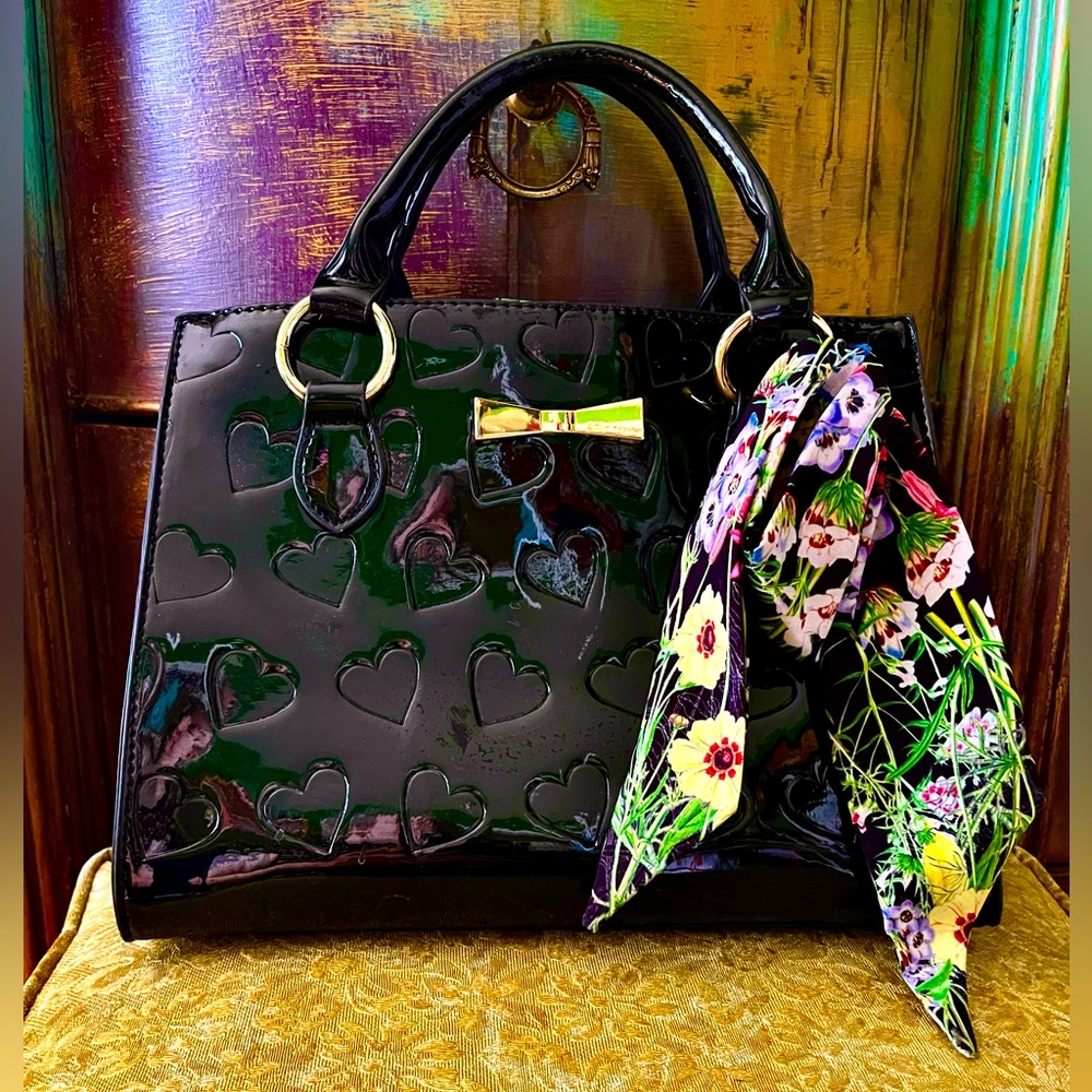 Betsey Johnson Black Heart Debossed Handbag Patent w/Floral Scarf